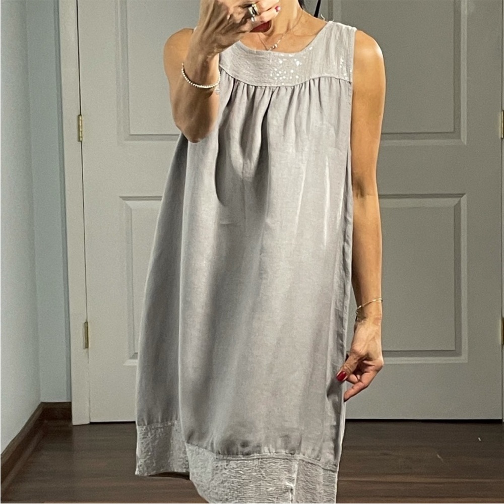 Lungo L’arno 100% Linen with Sequins Neckline and Hem Shift Dress S